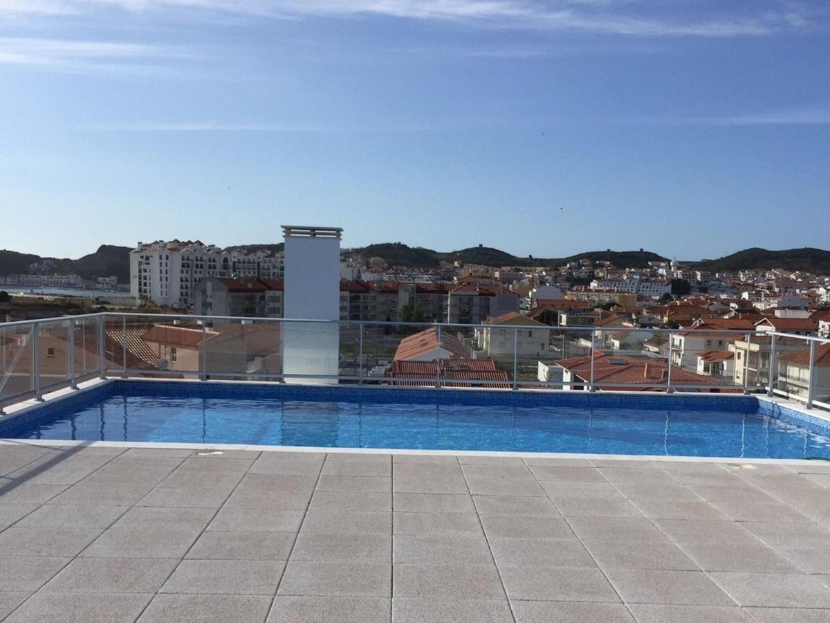 Beautiful Apartment In S O Martinho Do Porto With Balcony São Martinho do Porto Exteriör bild